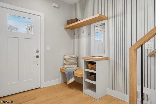 $2,195,000 | 8 Willow Street, Millburn, NJ 07041