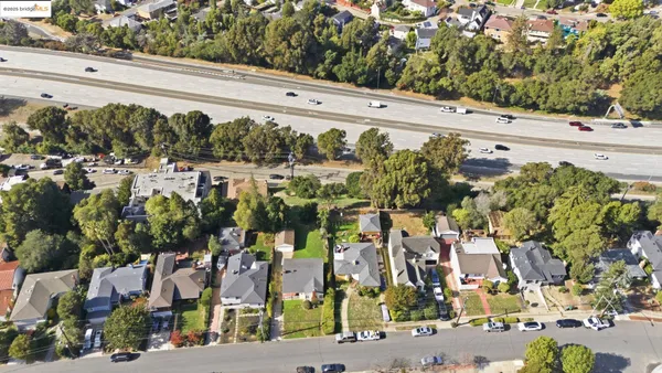 $169,888 | 9670 Mountain Boulevard, Oakland, CA 94605