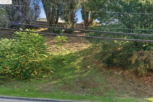 $169,888 | 9670 Mountain Boulevard, Oakland, CA 94605