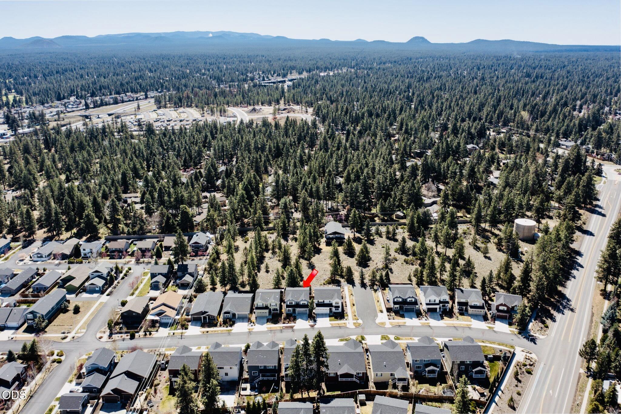 19985 Voltera Place Bend, OR 97702 - Photo 47 of 52 2026_04_03_19985_Voltera_Pl_Bend_Drone-6