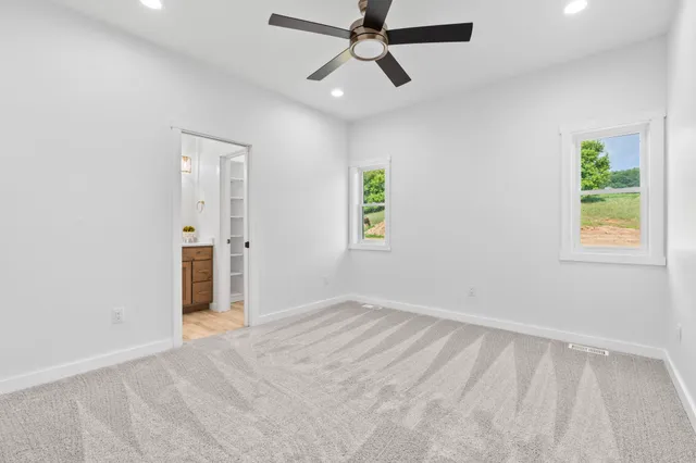 $469,900 | 935 Hay Creek Trail, Reedsburg, WI 53959