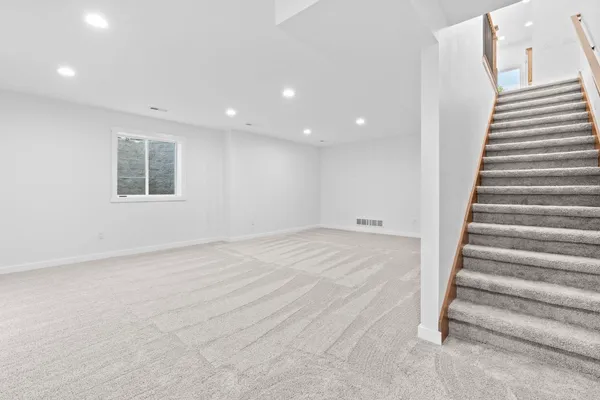 $469,900 | 935 Hay Creek Trail, Reedsburg, WI 53959