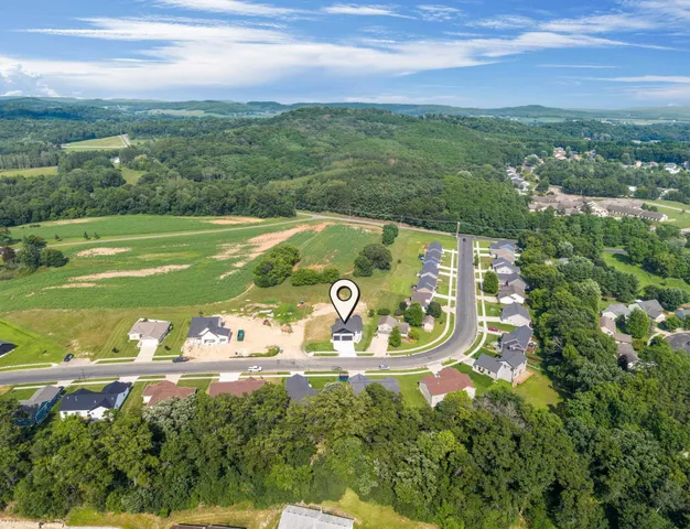 $469,900 | 935 Hay Creek Trail, Reedsburg, WI 53959