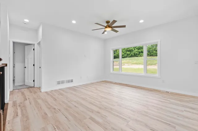 $469,900 | 935 Hay Creek Trail, Reedsburg, WI 53959