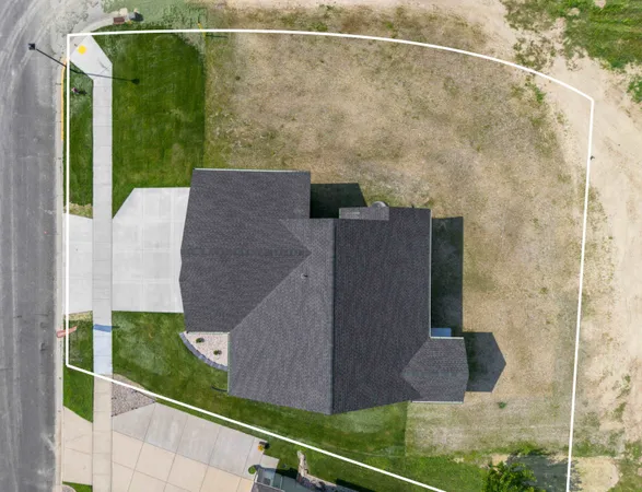 $469,900 | 935 Hay Creek Trail, Reedsburg, WI 53959