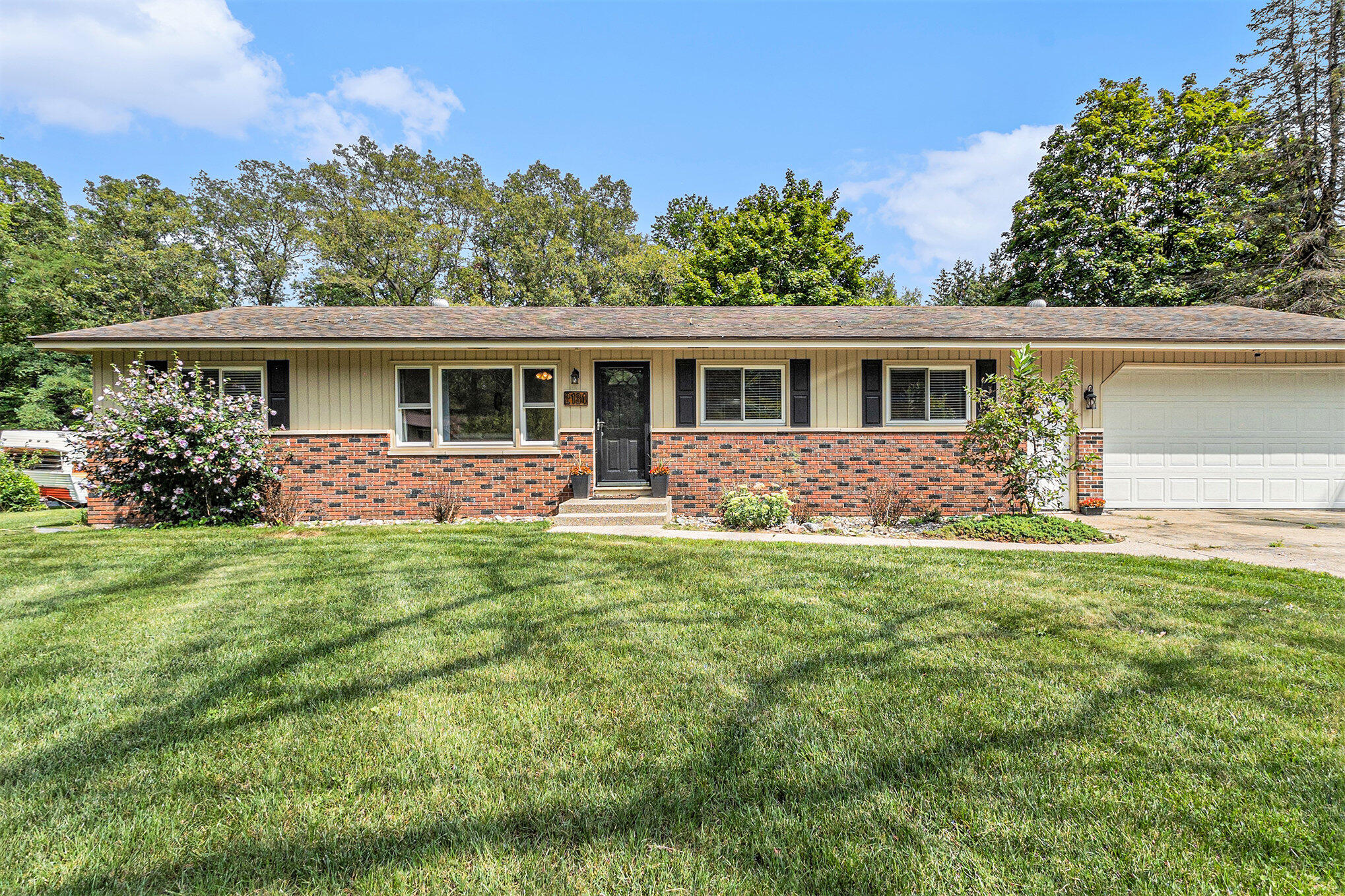 2134 South Maple Island Road Muskegon, MI 49442 - Photo 1 of 26 2134 S Maple Island