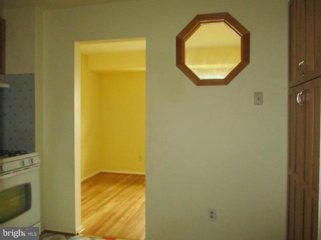12 Cardor Court, Unit 302 Baltimore, MD 21236 - Photo 12 of 19 Kitchen