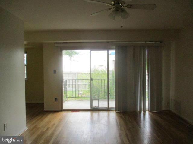 12 Cardor Court, Unit 302 Baltimore, MD 21236 - Photo 3 of 19 Living Room
