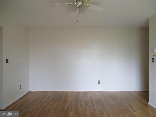 12 Cardor Court, Unit 302 Baltimore, MD 21236 - Photo 6 of 19 Living Room