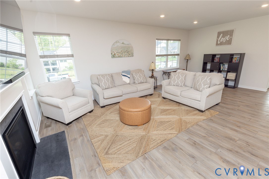 9119 Moldova Road Chesterfield, VA 23832 - Photo 10 of 46