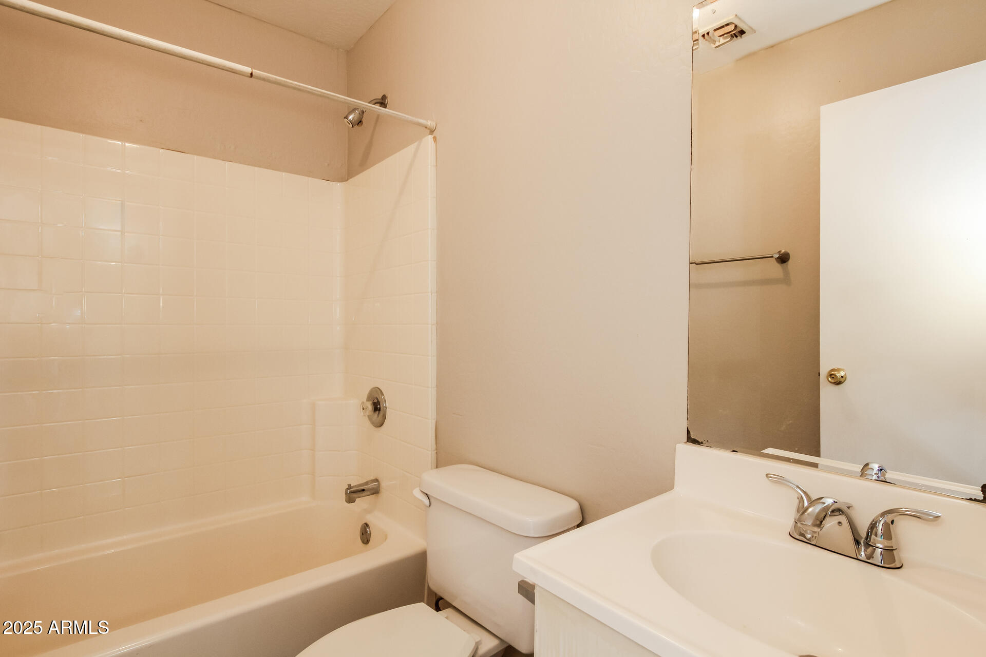 918 South 1st Avenue, Unit 2 Phoenix, AZ 85003 - Photo 8 of 16 a bathroom with a sink toilet and shower