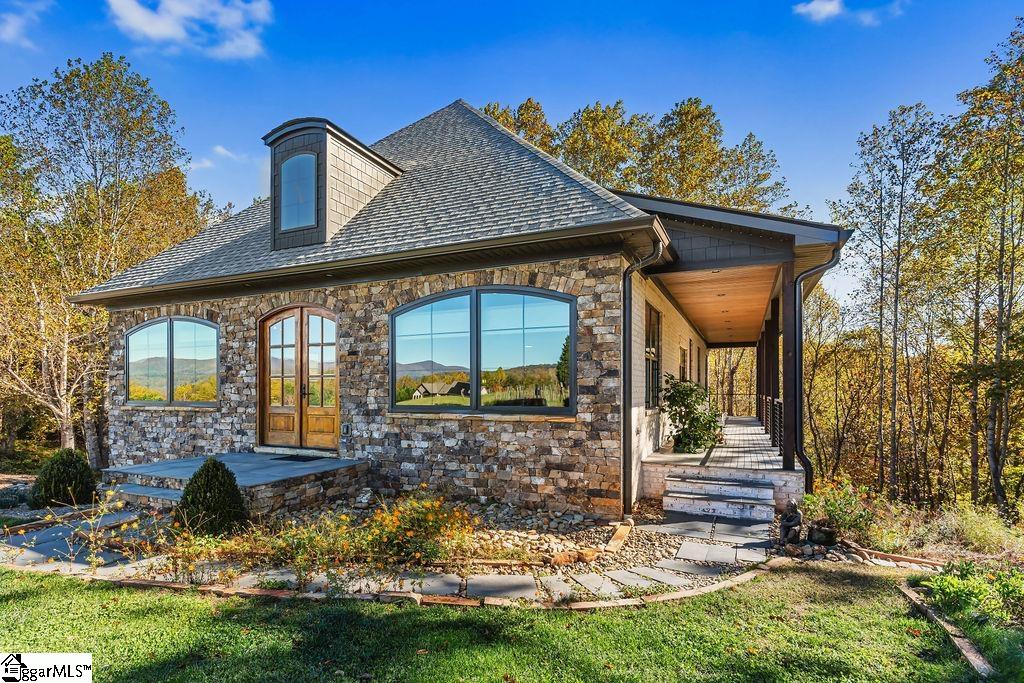 101 Cabernet Way Travelers Rest, SC 29690 - Photo 1 of 43