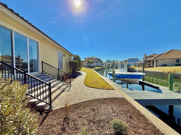 $1,045,000 | 88 Hidden Cove, Flagler Beach, FL 32136