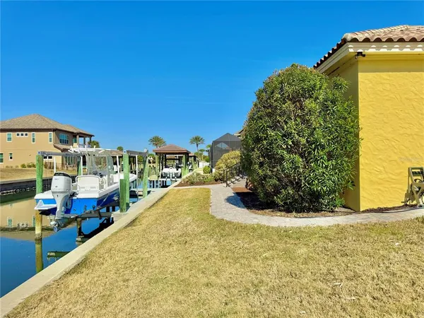 $1,045,000 | 88 Hidden Cove, Flagler Beach, FL 32136