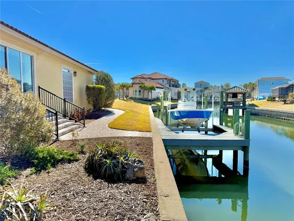 $1,045,000 | 88 Hidden Cove, Flagler Beach, FL 32136