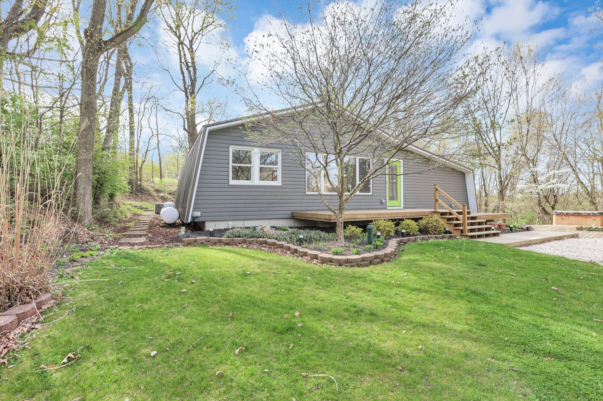 8370 Stickle Road St. Louisville, OH 43071 - Photo 9 of 51 large-580e9a4e-72c7-4d97-a94f-32712a3782