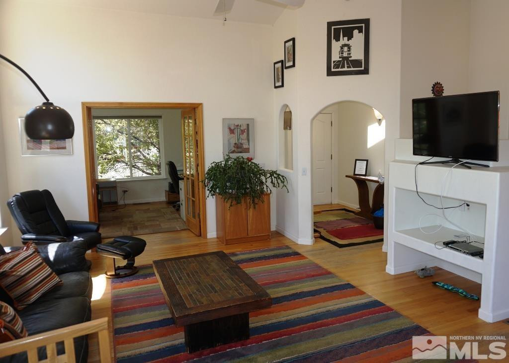 2267 Ridgeview Drive Reno, NV 89519 - Photo 8 of 31 Photo 8