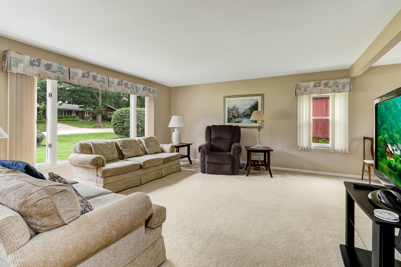 11317 74th Street Burr Ridge, IL 60527 - Photo 3 of 22