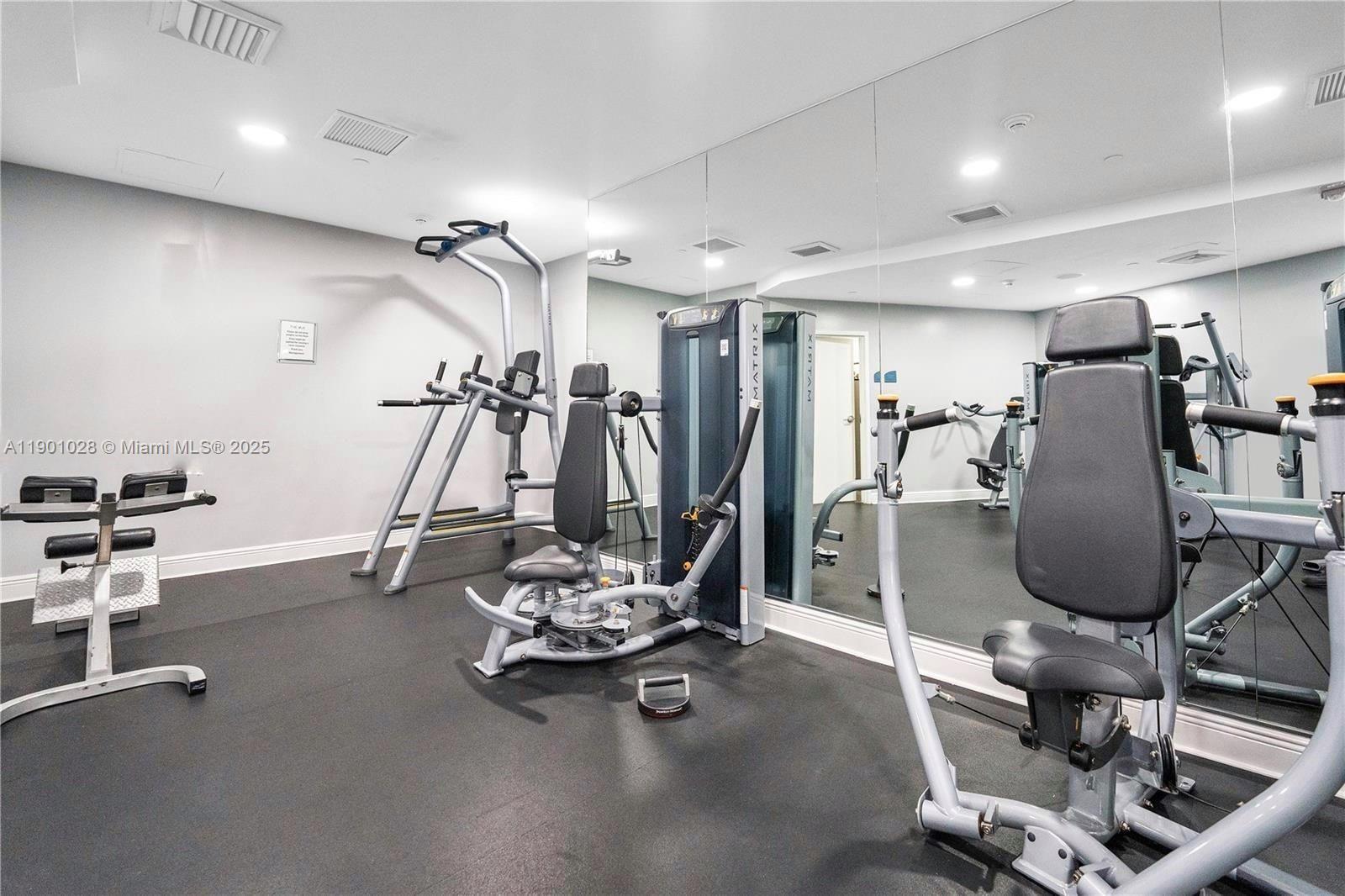 1250 South Miami Avenue, Unit 2201 Miami, FL 33130 - Photo 22 of 30 a view of a room with gym equipment