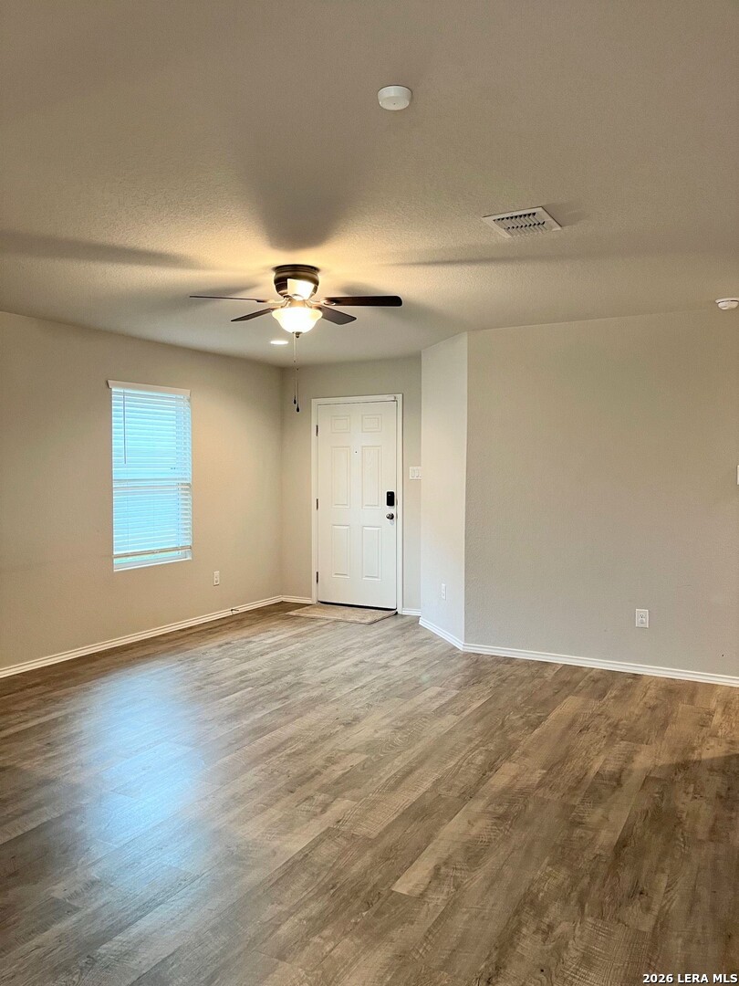 7515 Crestway Ridge San Antonio, TX 78244 - Photo 3 of 17
