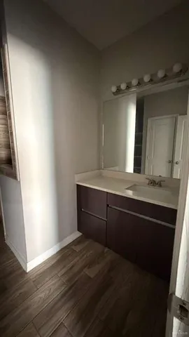 $975 | 808 Kentucky Street, Alton, TX 78573