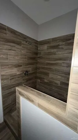 $975 | 808 Kentucky Street, Alton, TX 78573