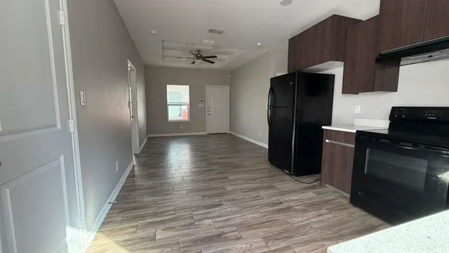 $975 | 808 Kentucky Street, Alton, TX 78573