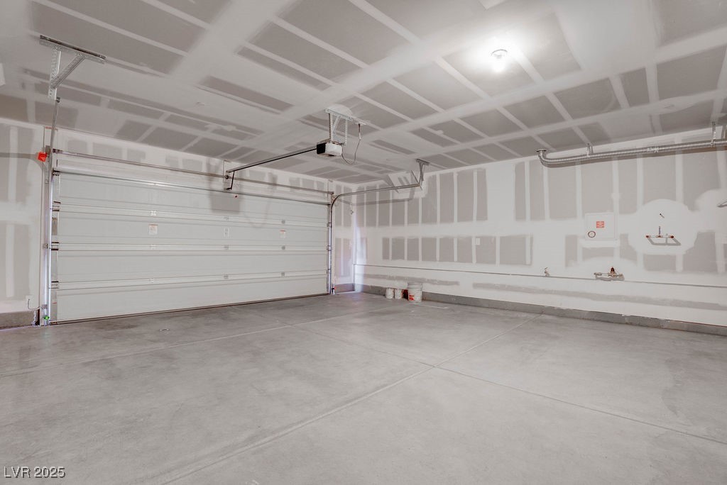 483 Ylang Place Henderson, NV 89015 - Photo 31 of 39