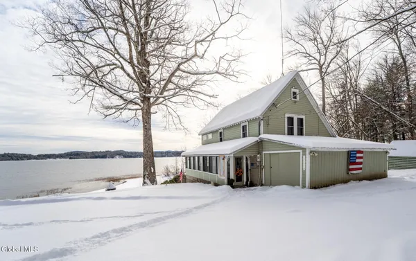 $649,500 | 1113 Old Piseco Road, Arietta, NY 12139