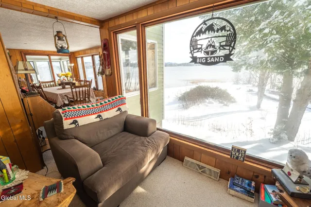 $649,500 | 1113 Old Piseco Road, Arietta, NY 12139