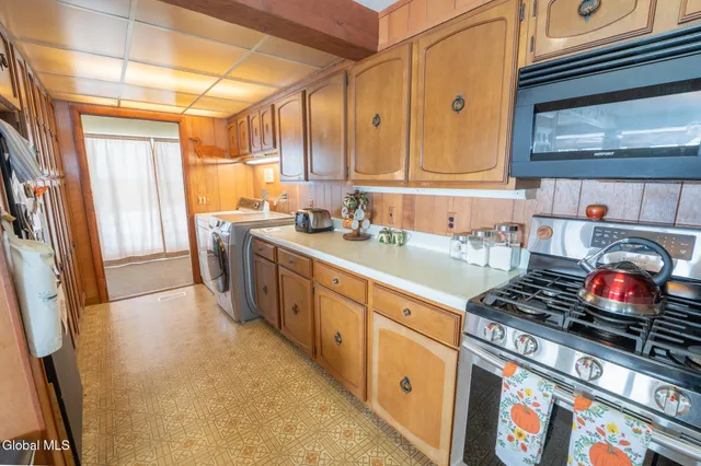 $649,500 | 1113 Old Piseco Road, Arietta, NY 12139