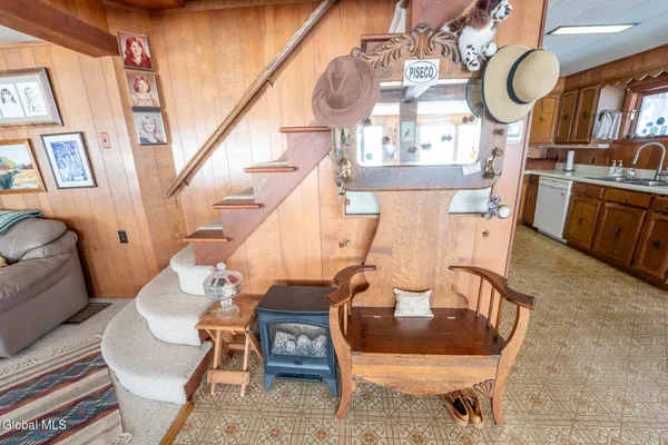 $649,500 | 1113 Old Piseco Road, Arietta, NY 12139