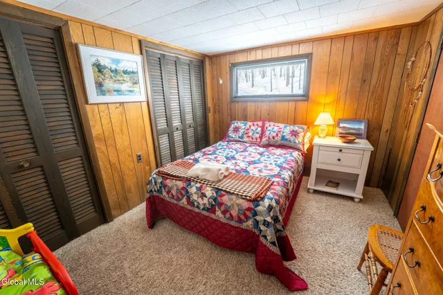 $649,500 | 1113 Old Piseco Road, Arietta, NY 12139