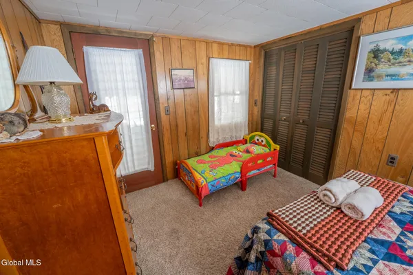 $649,500 | 1113 Old Piseco Road, Arietta, NY 12139