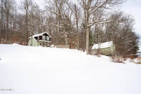 $649,500 | 1113 Old Piseco Road, Arietta, NY 12139