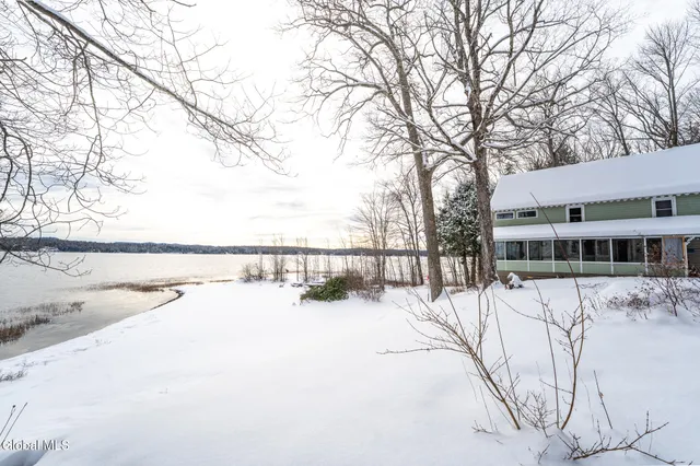 $649,500 | 1113 Old Piseco Road, Arietta, NY 12139