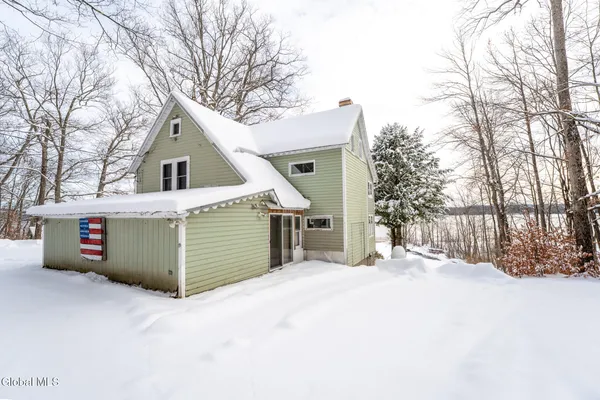 $649,500 | 1113 Old Piseco Road, Arietta, NY 12139