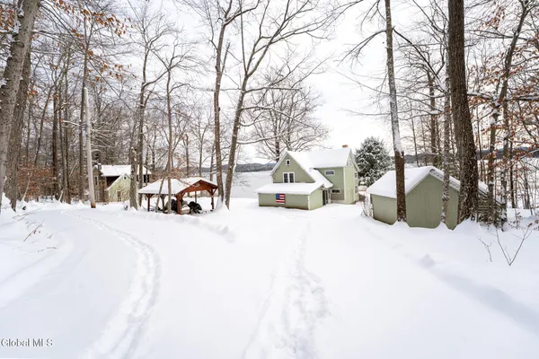 $649,500 | 1113 Old Piseco Road, Arietta, NY 12139