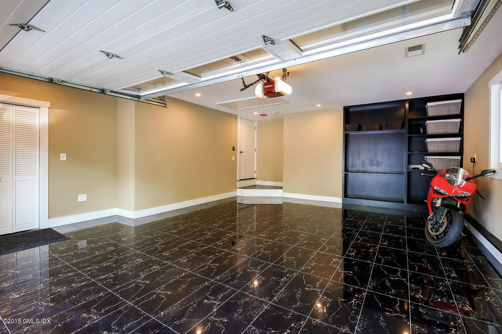 7 Hettiefred Road Greenwich, CT 06831 - Photo 27 of 35 Tiled Garage