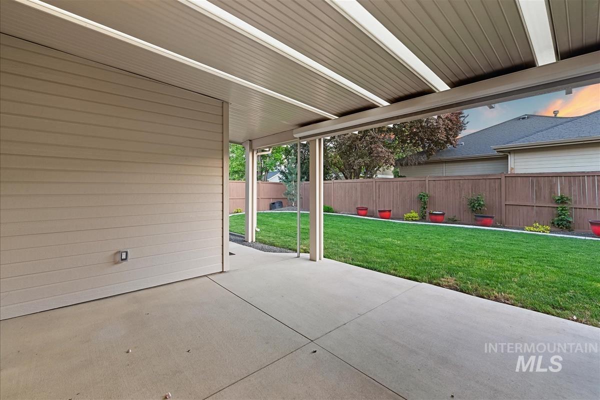 863 West Colbert Street Meridian, ID 83646 - Photo 32 of 46