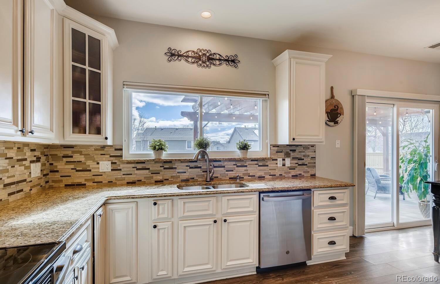 10400 Tracewood Court Highlands Ranch, CO 80130 - Photo 11 of 30
