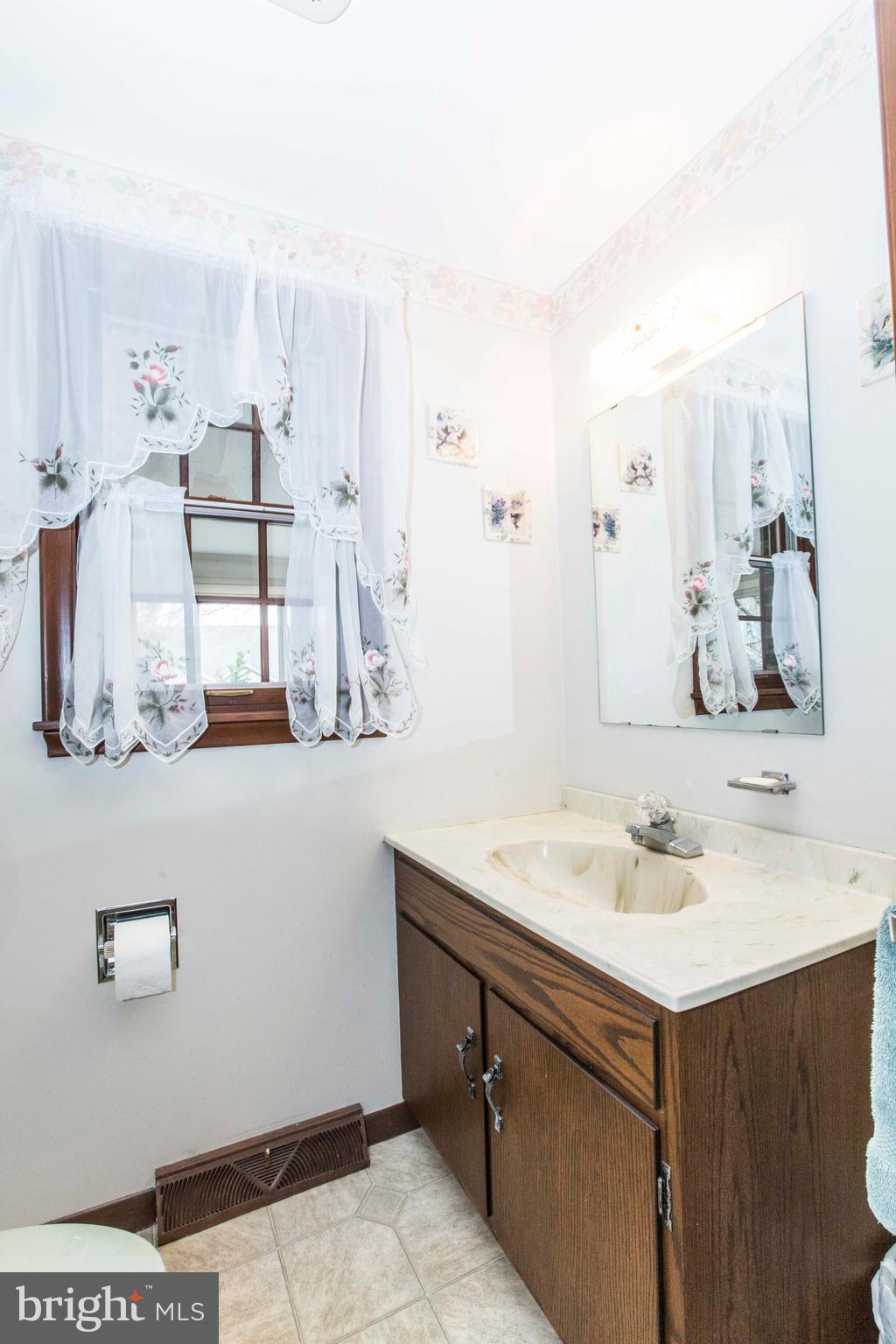3110 Elm Road Reading, PA 19605 - Photo 31 of 37 Gallery Image 31
