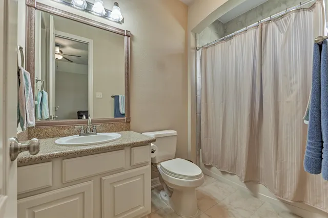 $920,000 | 17703 Fairhaven Lake, Cypress, TX 77433