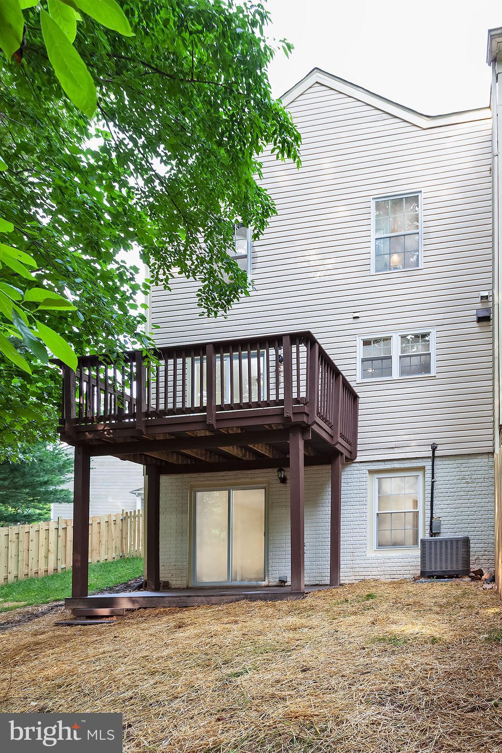 6013 Powell's Landing Road Burke, VA 22015 - Photo 40 of 44 Gallery Image 40
