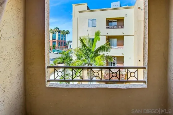 $700,000 | 3550 Lebon Drive, Unit 6330, San Diego, CA 92122