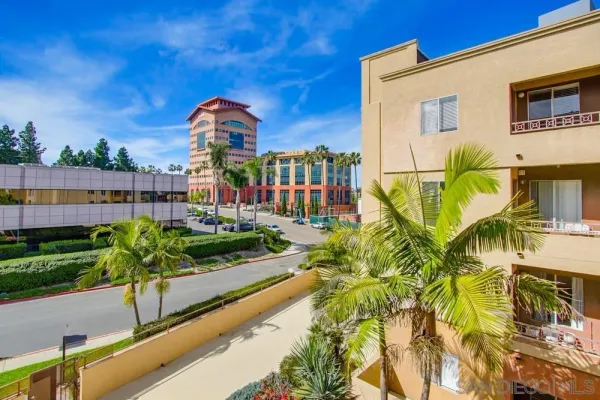 $700,000 | 3550 Lebon Drive, Unit 6330, San Diego, CA 92122