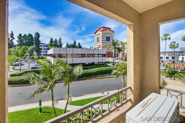 $700,000 | 3550 Lebon Drive, Unit 6330, San Diego, CA 92122