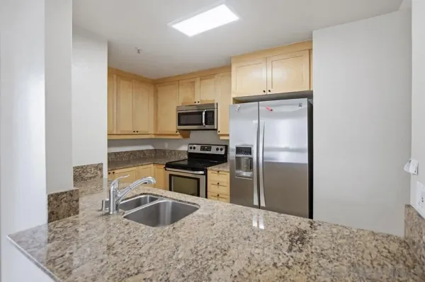 $700,000 | 3550 Lebon Drive, Unit 6330, San Diego, CA 92122