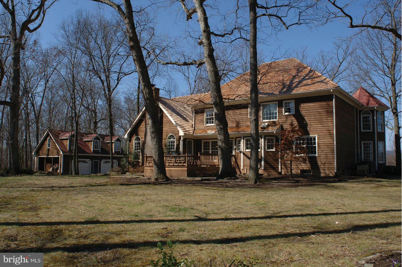 20150 Woodtrail Road Round Hill, VA 20141 - Photo 2 of 23 Exterior (Rear)