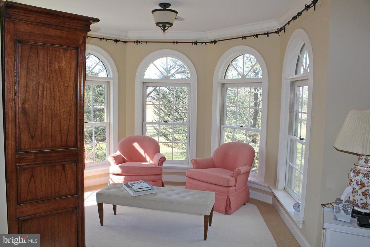 20150 Woodtrail Road Round Hill, VA 20141 - Photo 11 of 23 Interior (General)